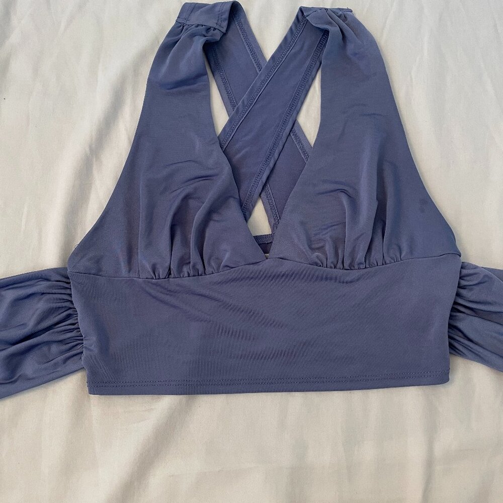 Urban Outfitters Purple halter neck criss cross crop top! Size:S